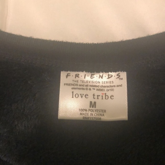 Friends black soft velour feel black sweater - Picture 5 of 7